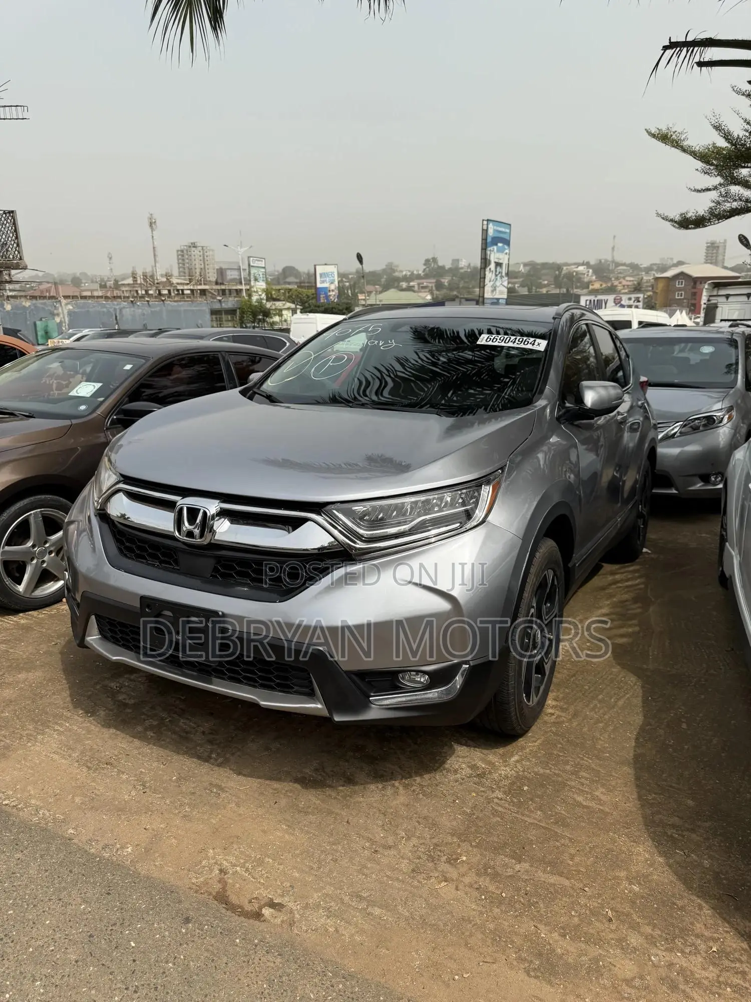 Honda CR-V Touring 4dr SUV AWD (1.5L 4cyl CVT) 2017 Silver