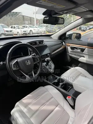 Honda CR-V Touring 4dr SUV AWD (1.5L 4cyl CVT) 2017 Silver