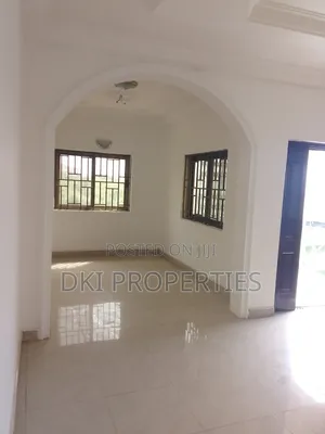 3bdrm House in Dki Properties, Adenta for rent