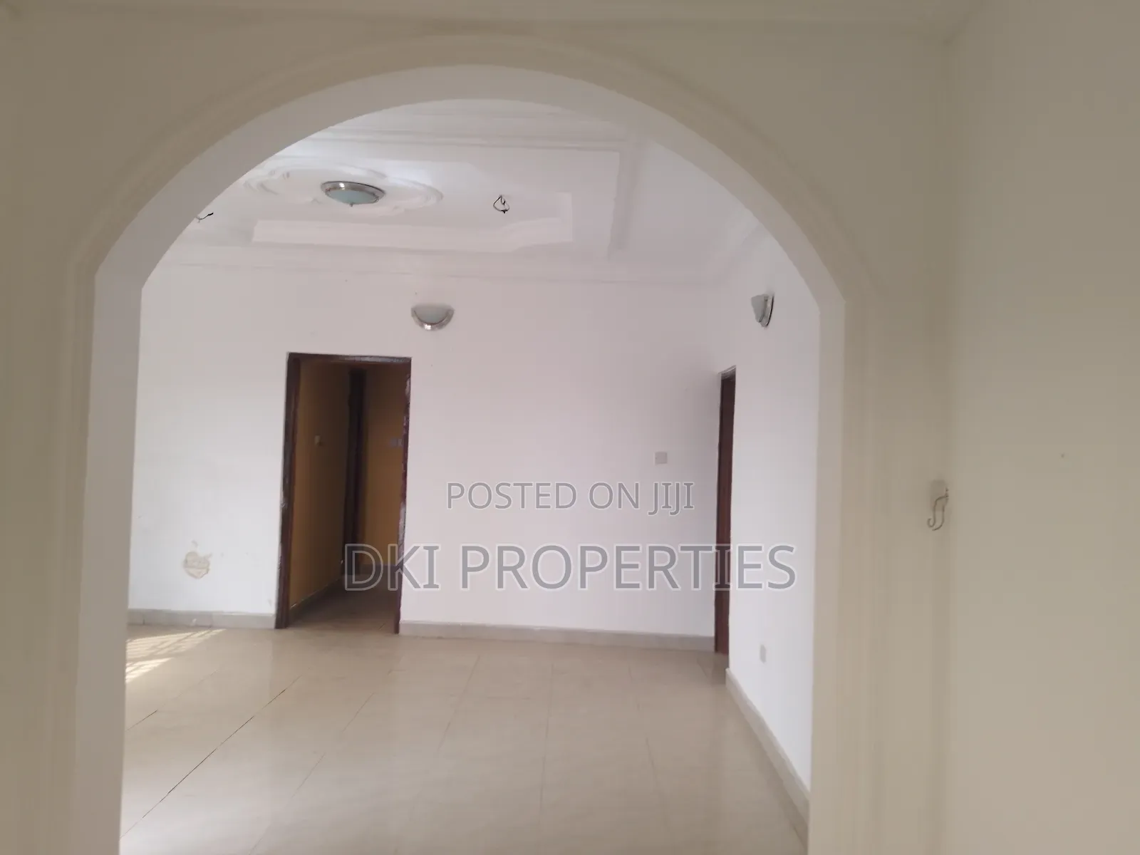 3bdrm House in Dki Properties, Adenta for rent