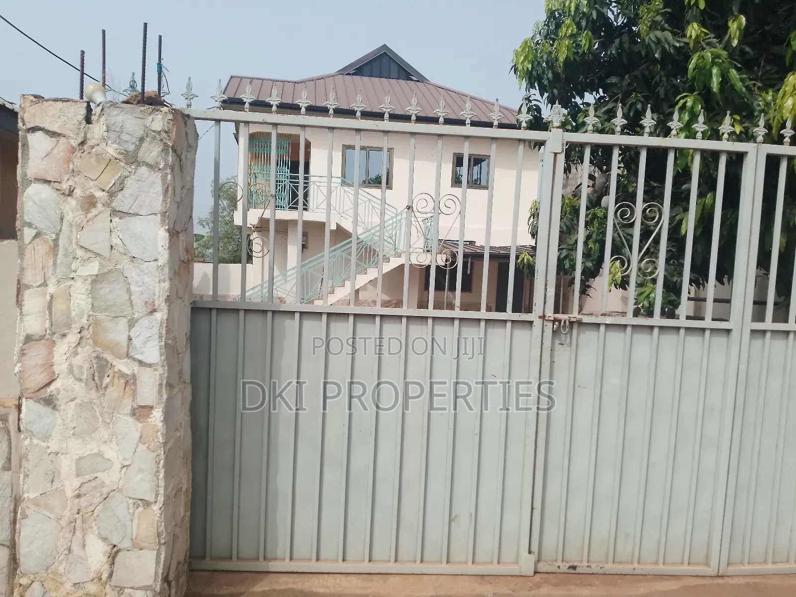 3bdrm House in Dki Properties, Adenta for rent