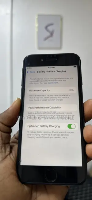 Apple iPhone SE (2020) 128 GB Black
