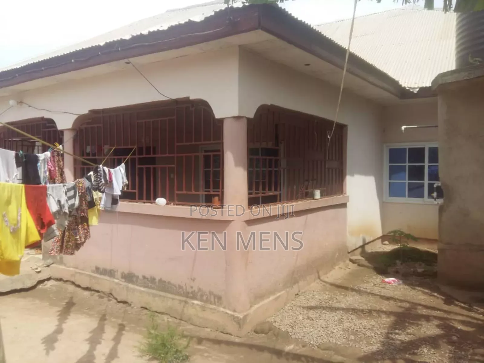 Furnished 4bdrm House in Kwabre for sale
