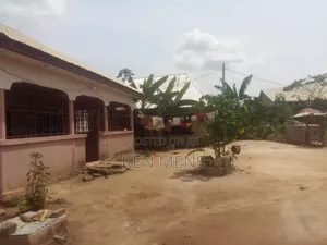 Furnished 4bdrm House in Kwabre for sale