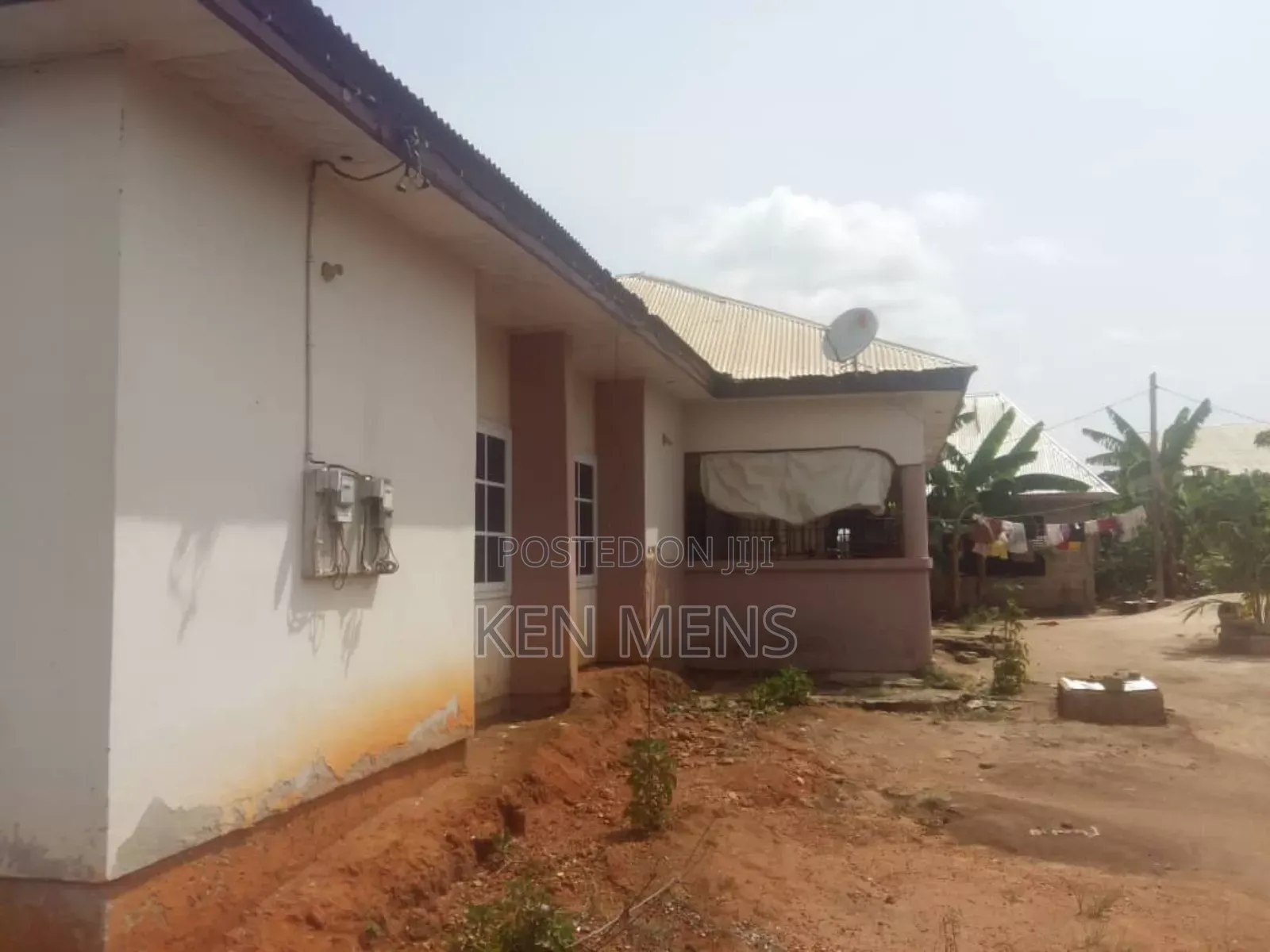 Furnished 4bdrm House in Kwabre for sale