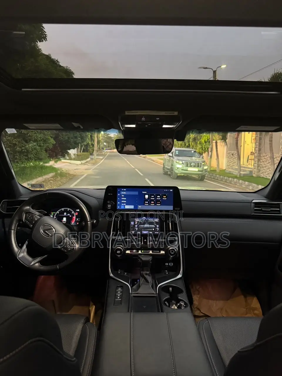 Lexus LX 2024 Gray