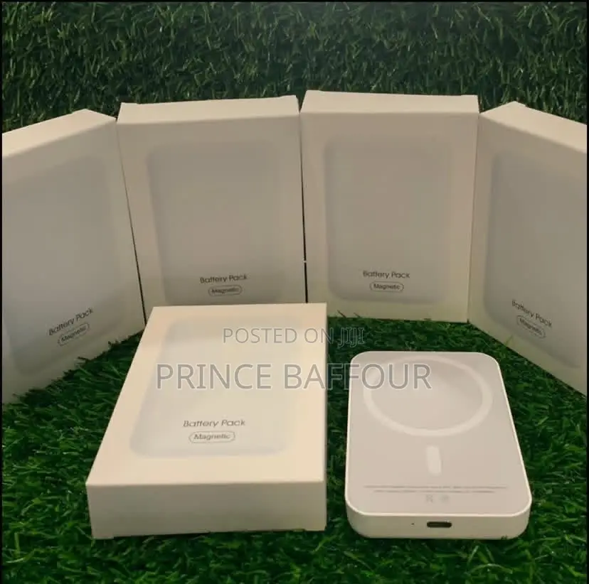 Power Bank / Type C Charger/ iPhone Charger / iPhone Bank