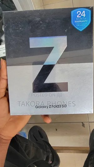 New Samsung Galaxy Z Fold3 5G 256 GB Black