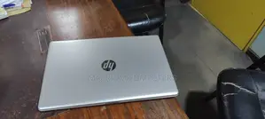 Laptop HP 17-3000 8GB Intel Core i5 HDD 1T