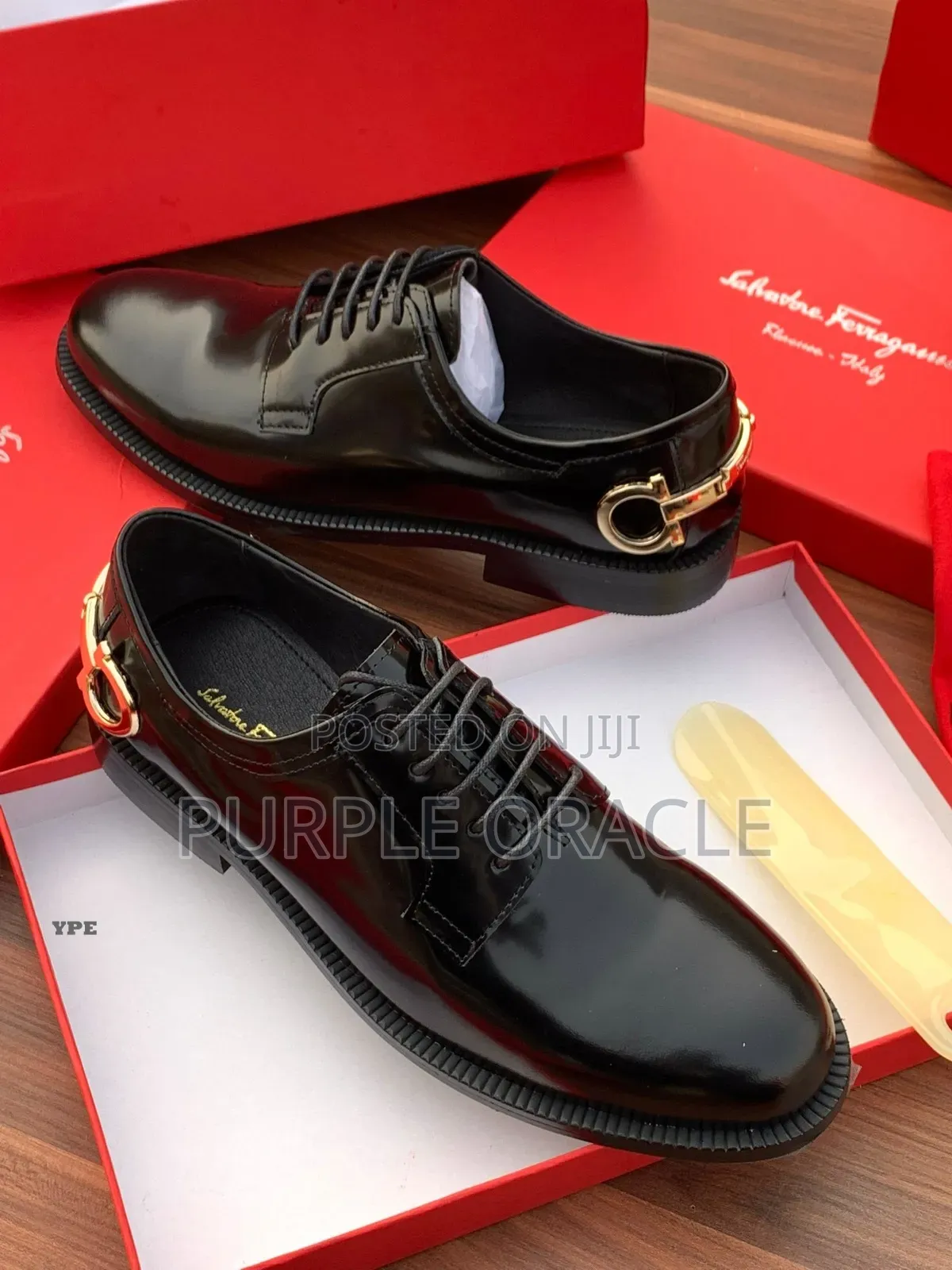 Salvatore Ferragamo Elegant Men's Formal Shoes