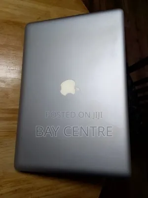 Laptop Apple MacBook 2010 8GB Intel Core i7 HDD 1T