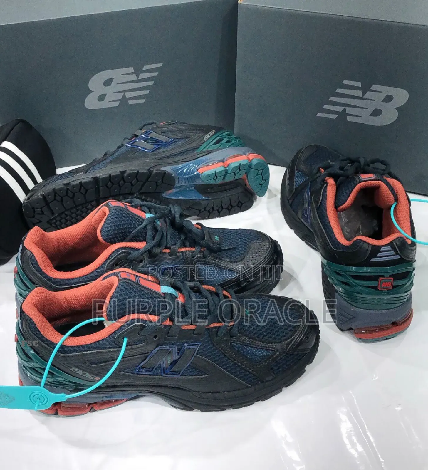 New Balance Classic Lifestyle Sneakers