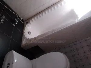 4bdrm House in Kotobabi for rent
