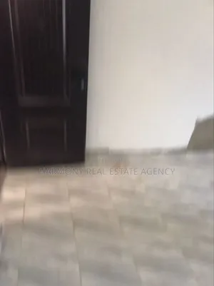 5bdrm House in Accra New Town for rent