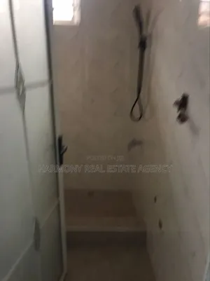5bdrm House in Accra New Town for rent