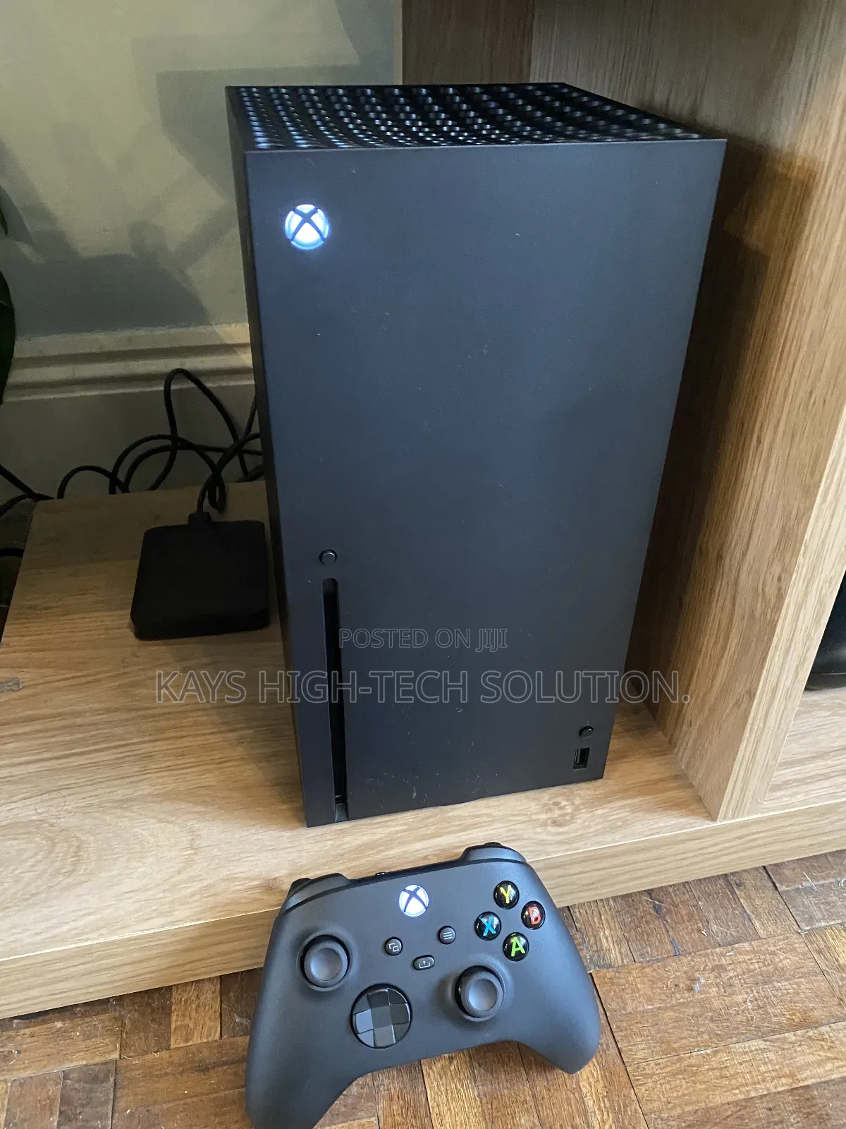 Xbox Series X Available With 1 Controller and Games