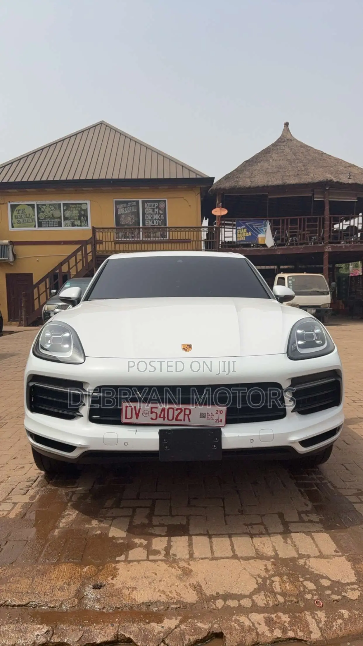 Porsche Cayenne AWD 2021 White