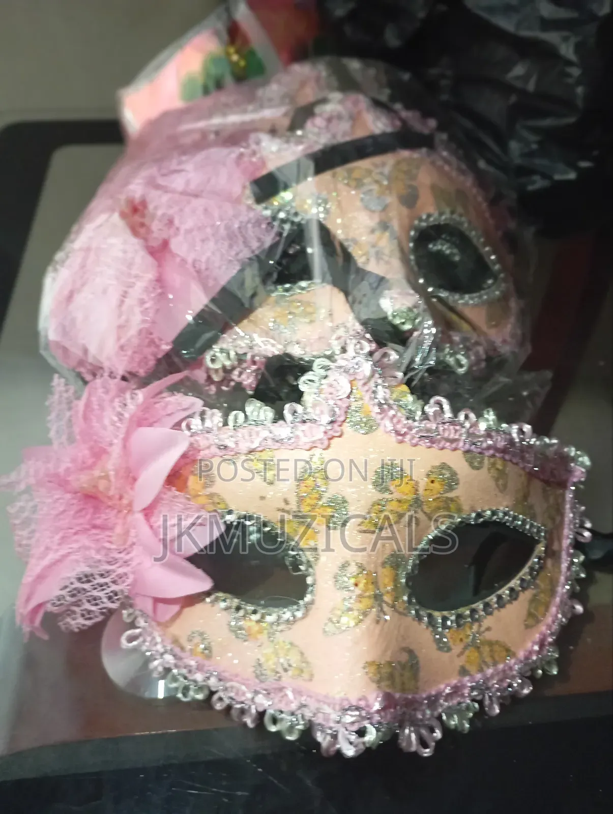 Party Mask / Masquerade Mask