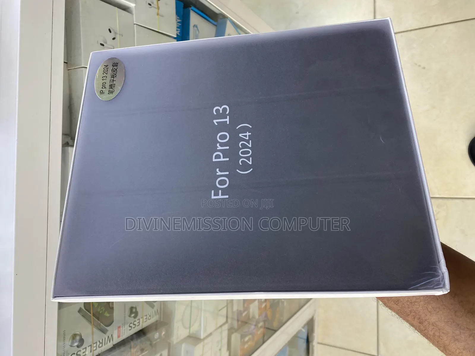 iPad Pro 13 Inches, 2024 Smart Case/Cover