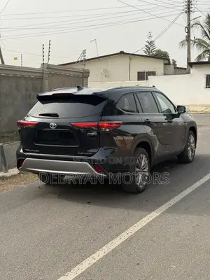 Toyota Highlander Platinum 2021 Black