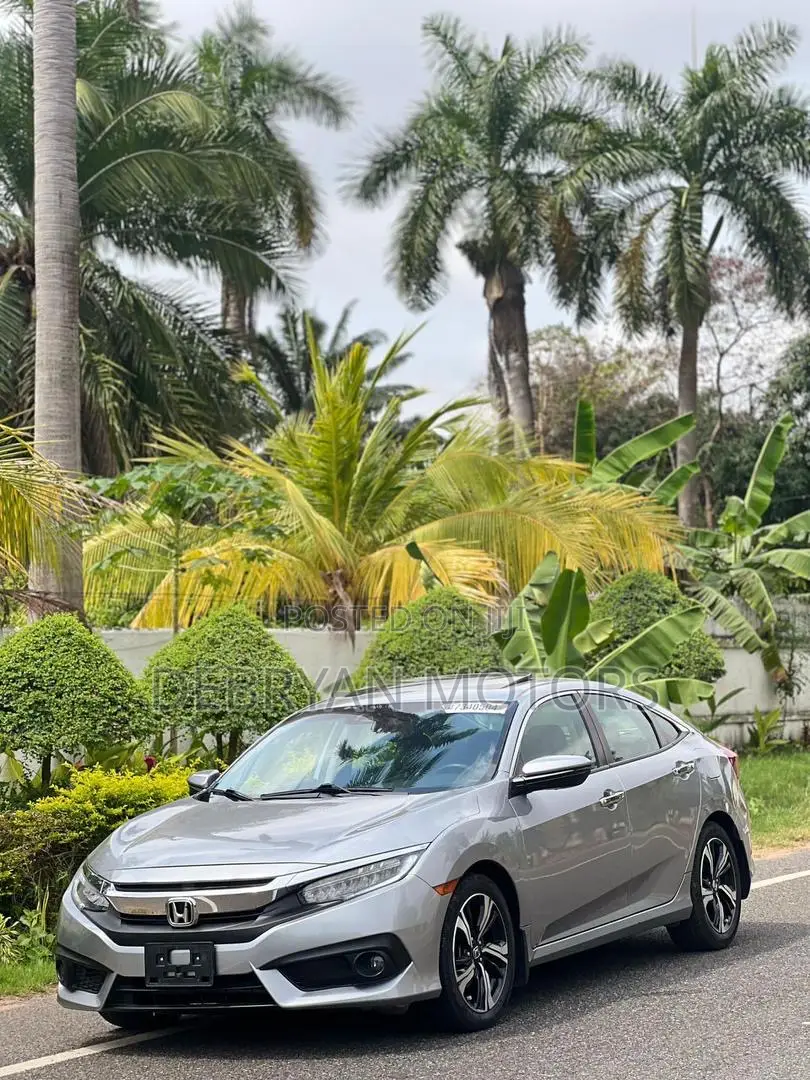 Honda Civic Touring 4dr Sedan (1.5L 4cyl) 2016 Silver