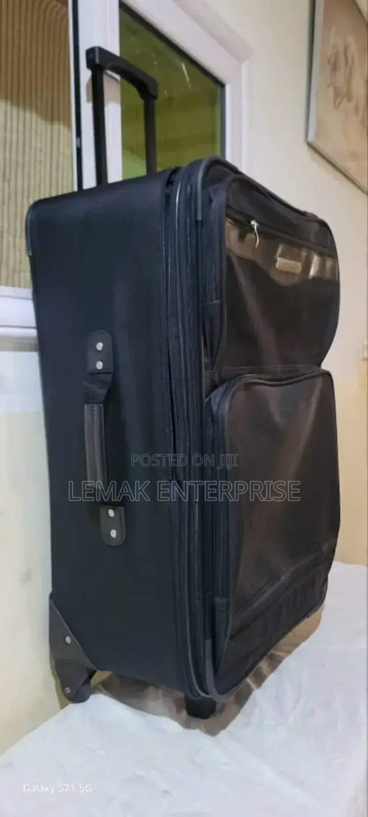 Traveler Choice Large Size Traveling Suitcase