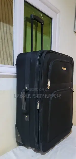 American Truck Case Black Large Size Traveling Suitcase