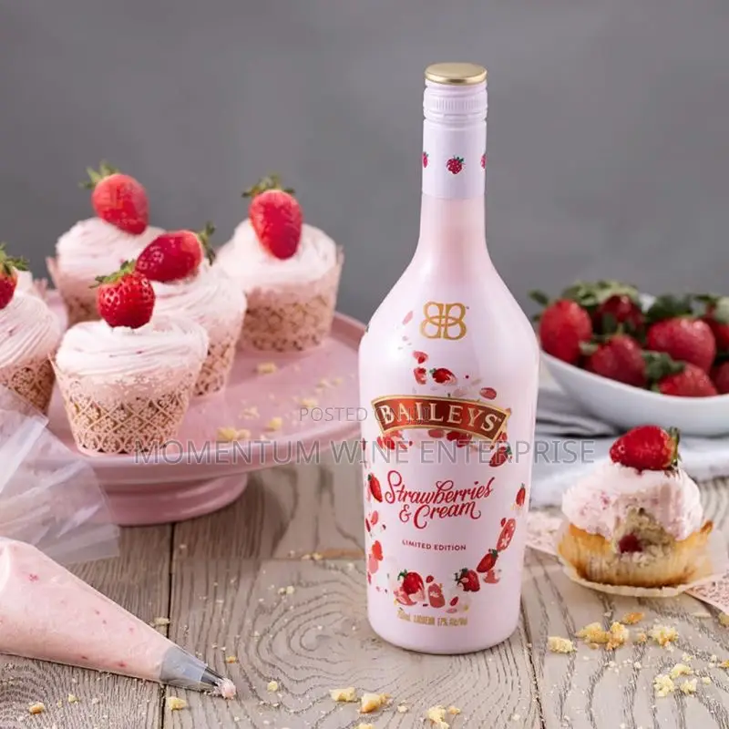 Baileys Strawberry Cream Liqueur 70cl