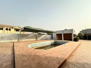 4bdrm House in West Trasacco, Ashaley Botwe for sale