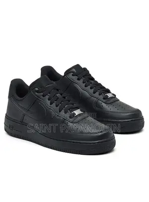 Nike Air Force Triple Black