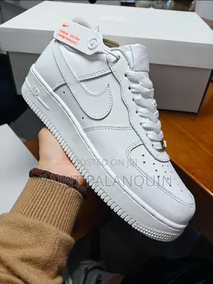 Nike Airforce One 07 White Leather