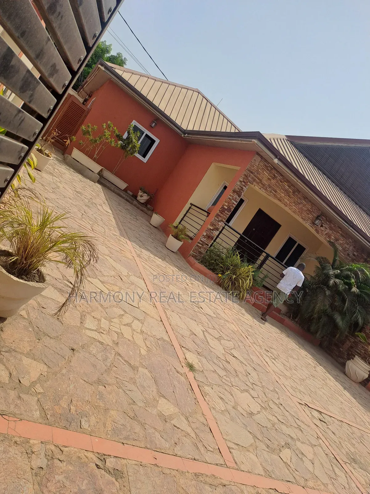 4bdrm House in Achimota for rent