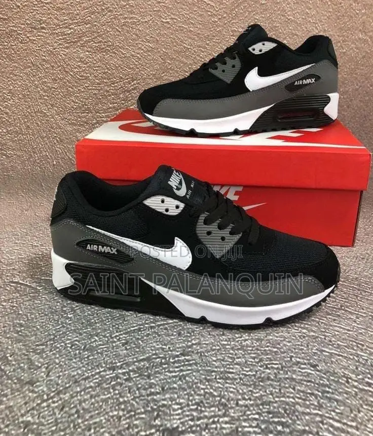 Canv Black and White Nike Airmax 90