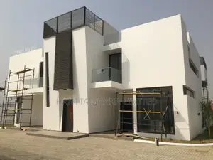 4bdrm Townhouse/Terrace in North Legon for sale