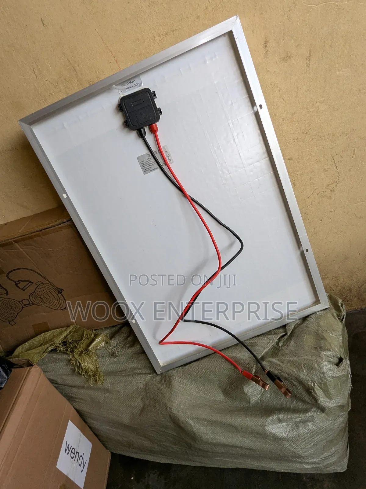 Solar Panel (50w/18v)
