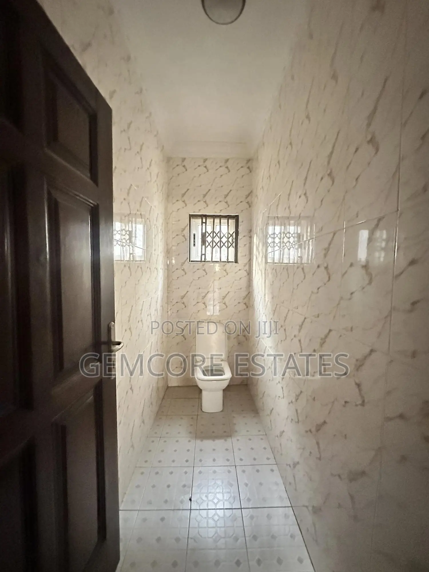 4bdrm House in West Trasacco, Ashaley Botwe for sale