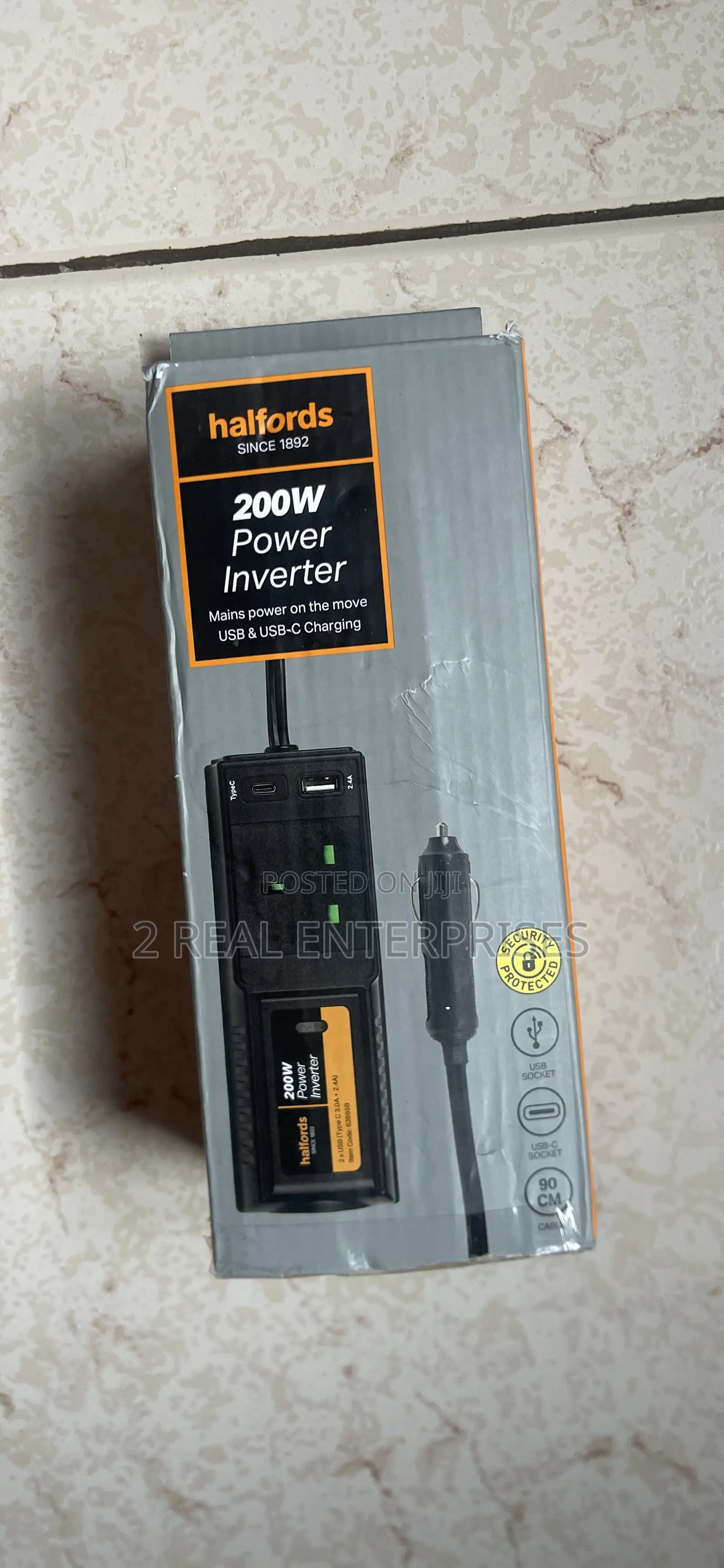 Halfords 200w Power Car Inverter With Uk Plug, Usb Usb-C