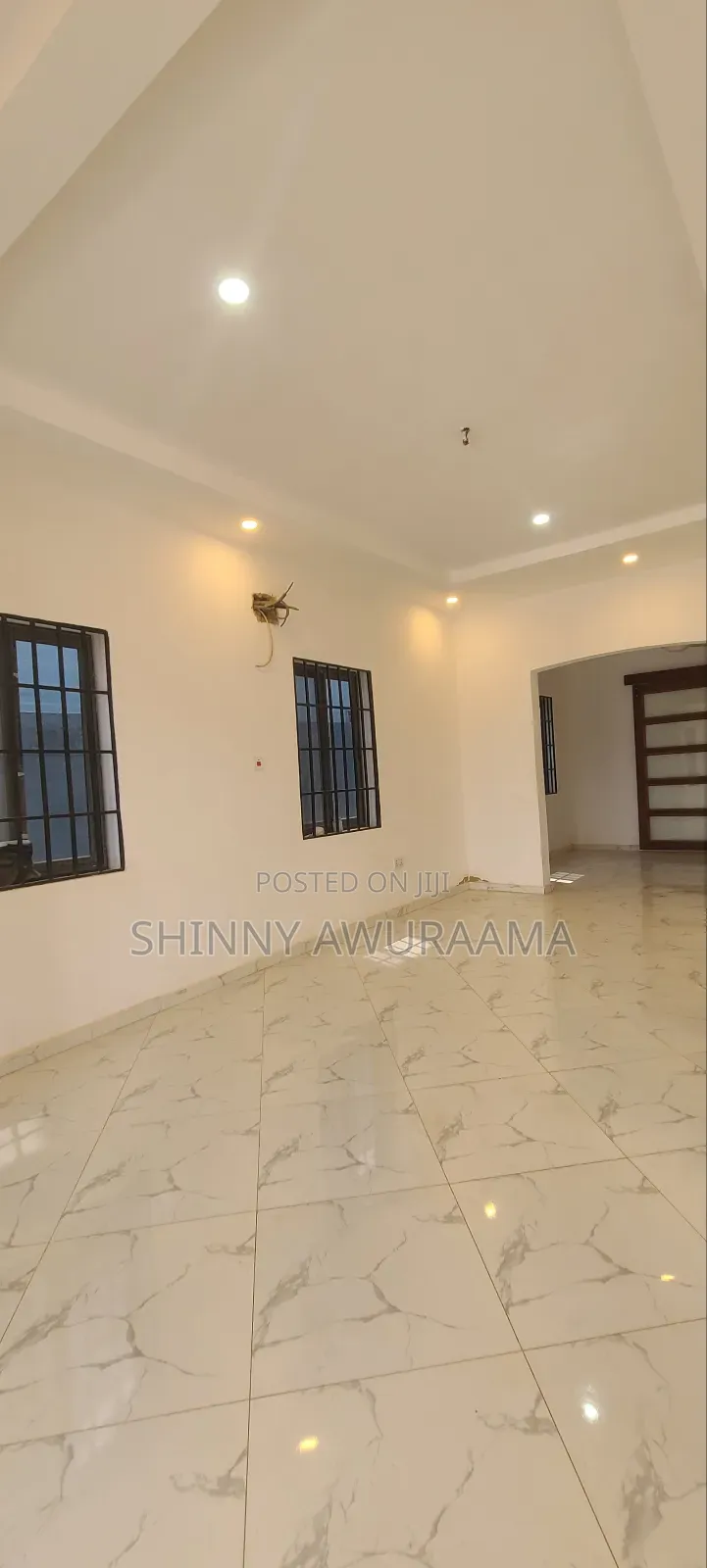 4bdrm House in Lakeside Estate for sale