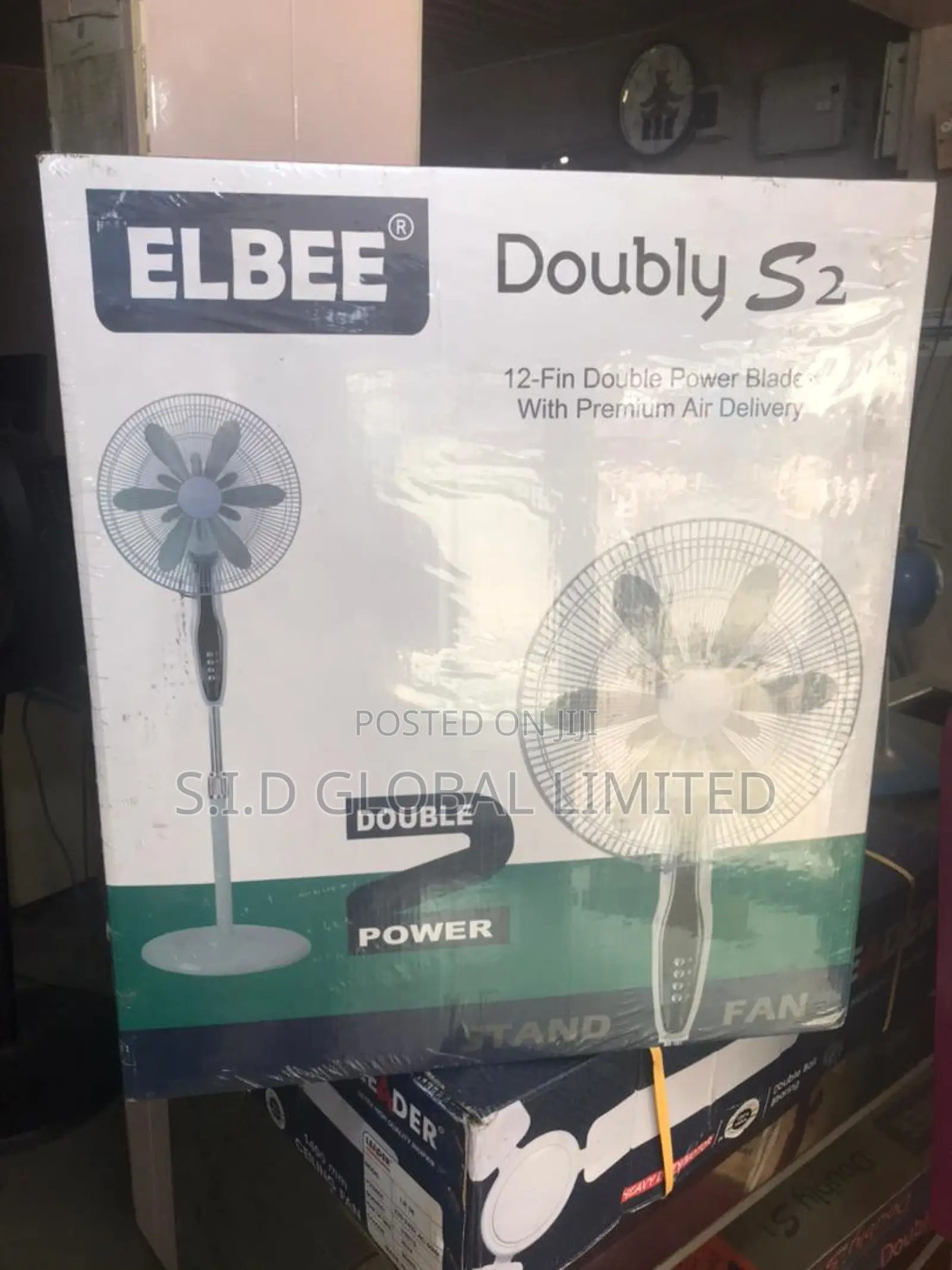 Stay Chill Stay Happy With 16′′12-Blade Stand Fan -Doubly S2