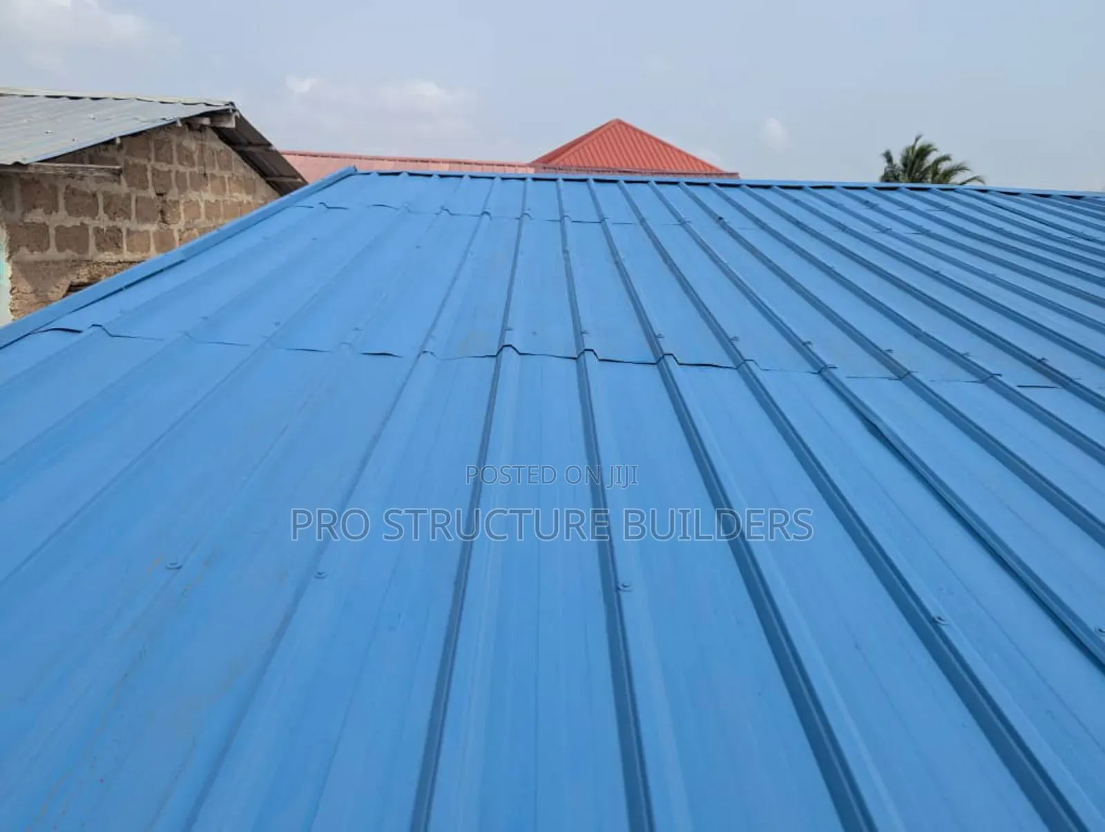 Roof Spraying and Leakages Repairs 25 Cedis Per Mater Sq