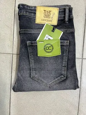 Men Qualify Jeans
