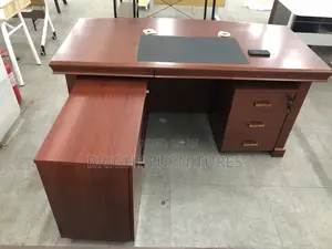High Quality Wooden Office Table