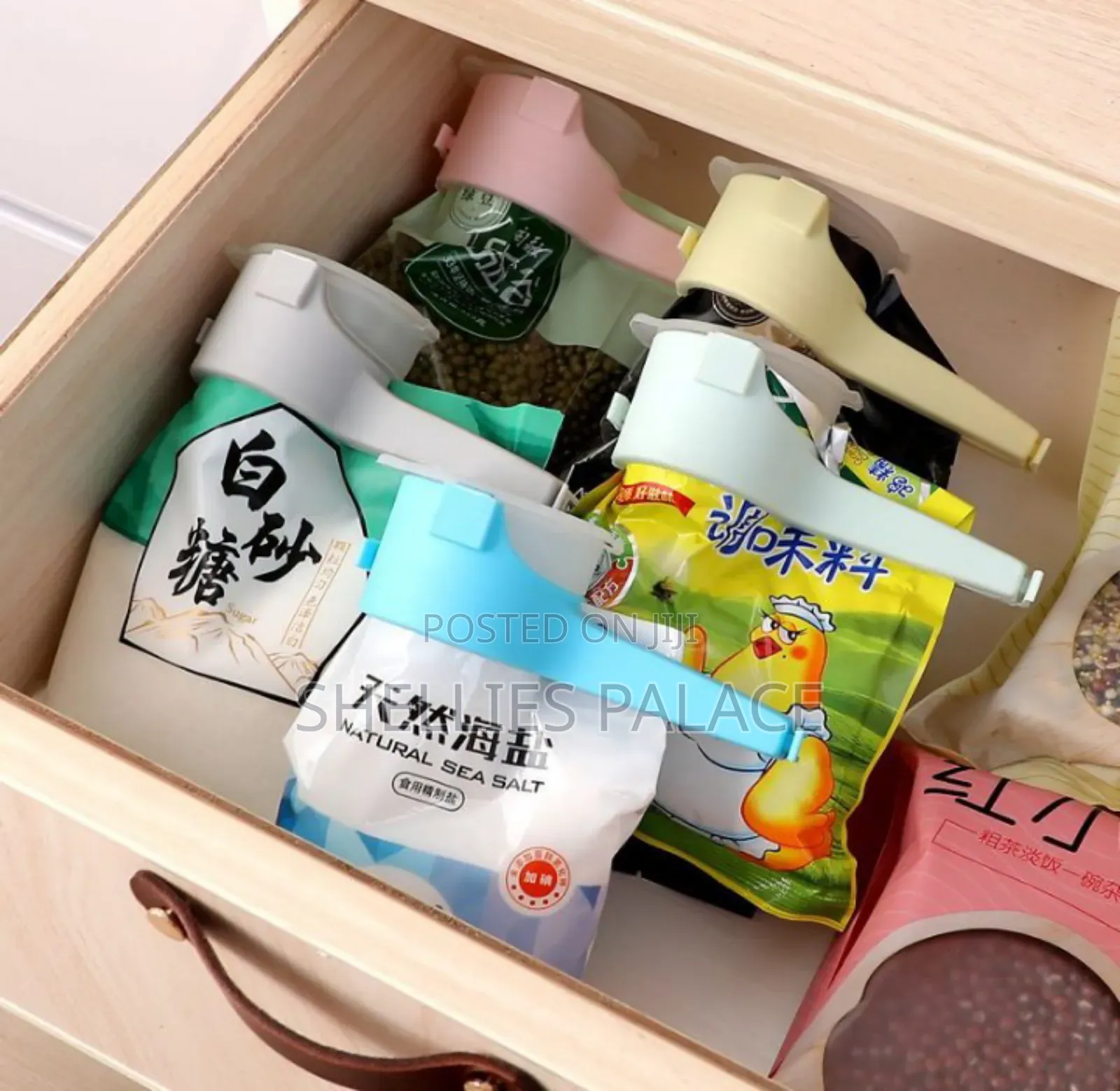 Food Storage Sealing Clips With Pour Sprouts