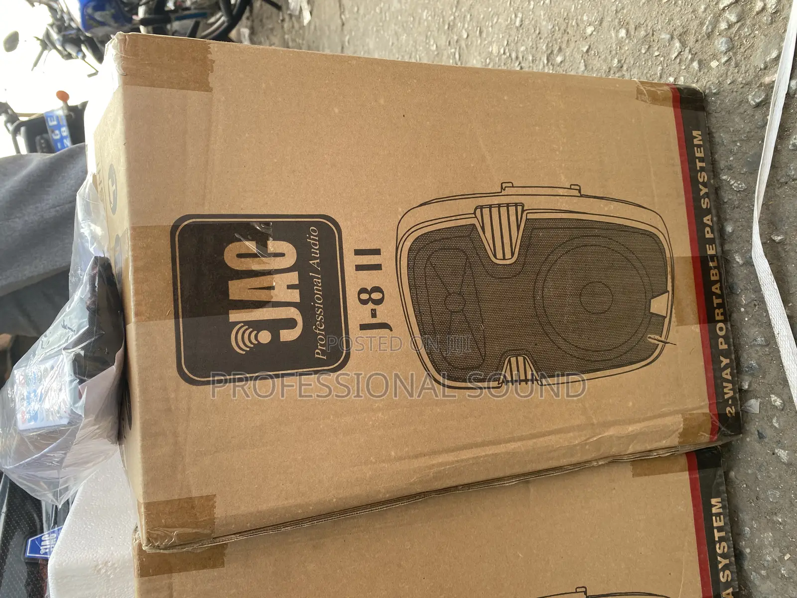 Jac 8” Rechargeable