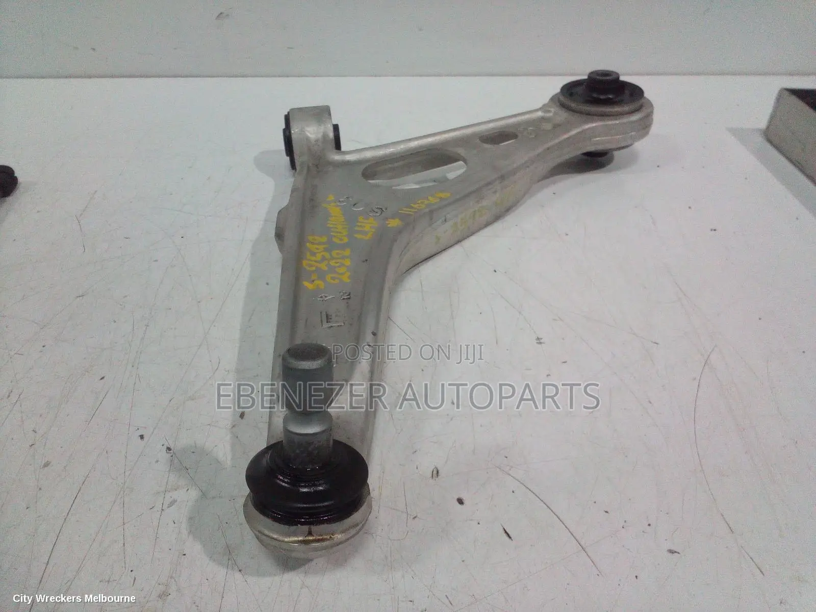 Mitsubishi Outlander 2022,2023,2024 Front Lower Control Arm