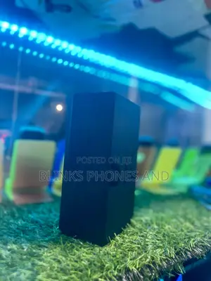 New Samsung Galaxy S10e 128 GB Black
