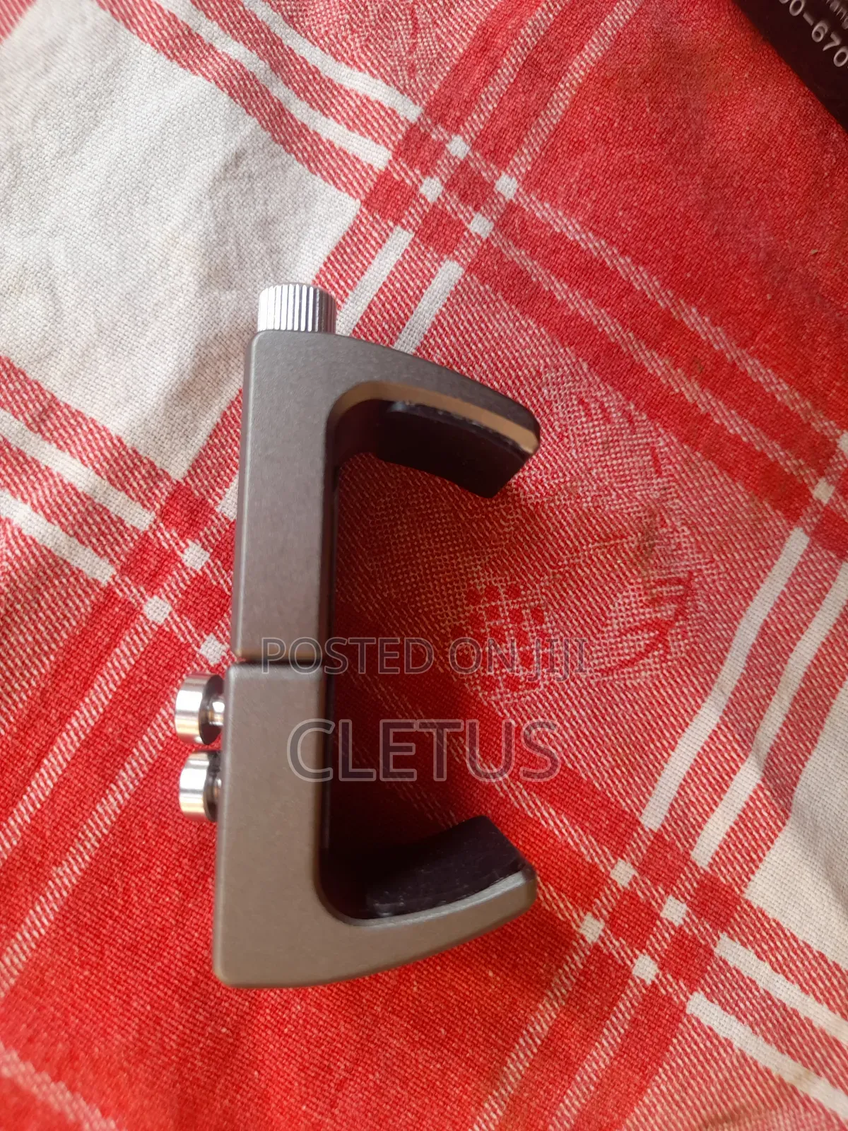 Small Rig Universal Power Bank Holder for Sale