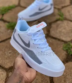Original Nike React White