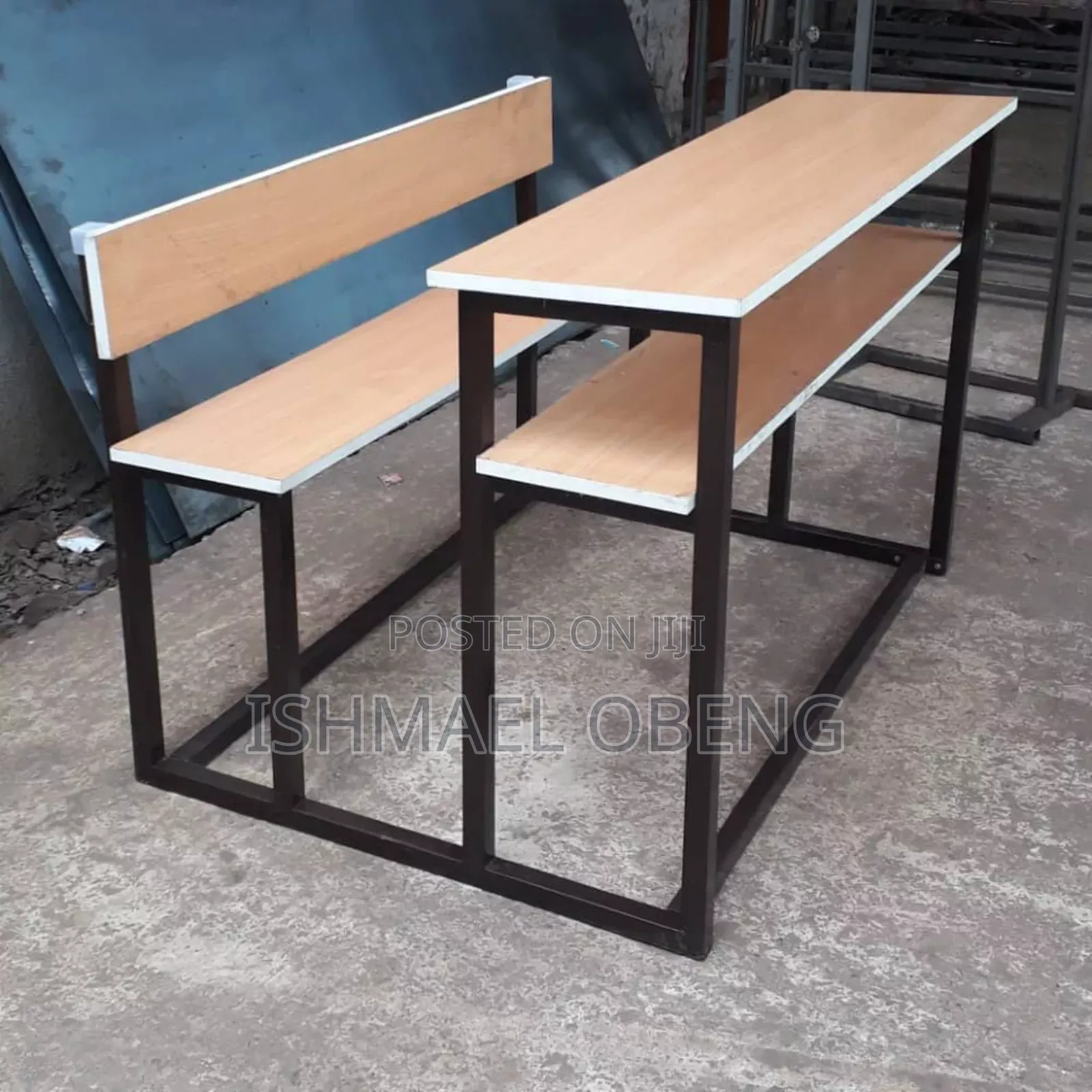 Laminated and Alucobond Students Desk