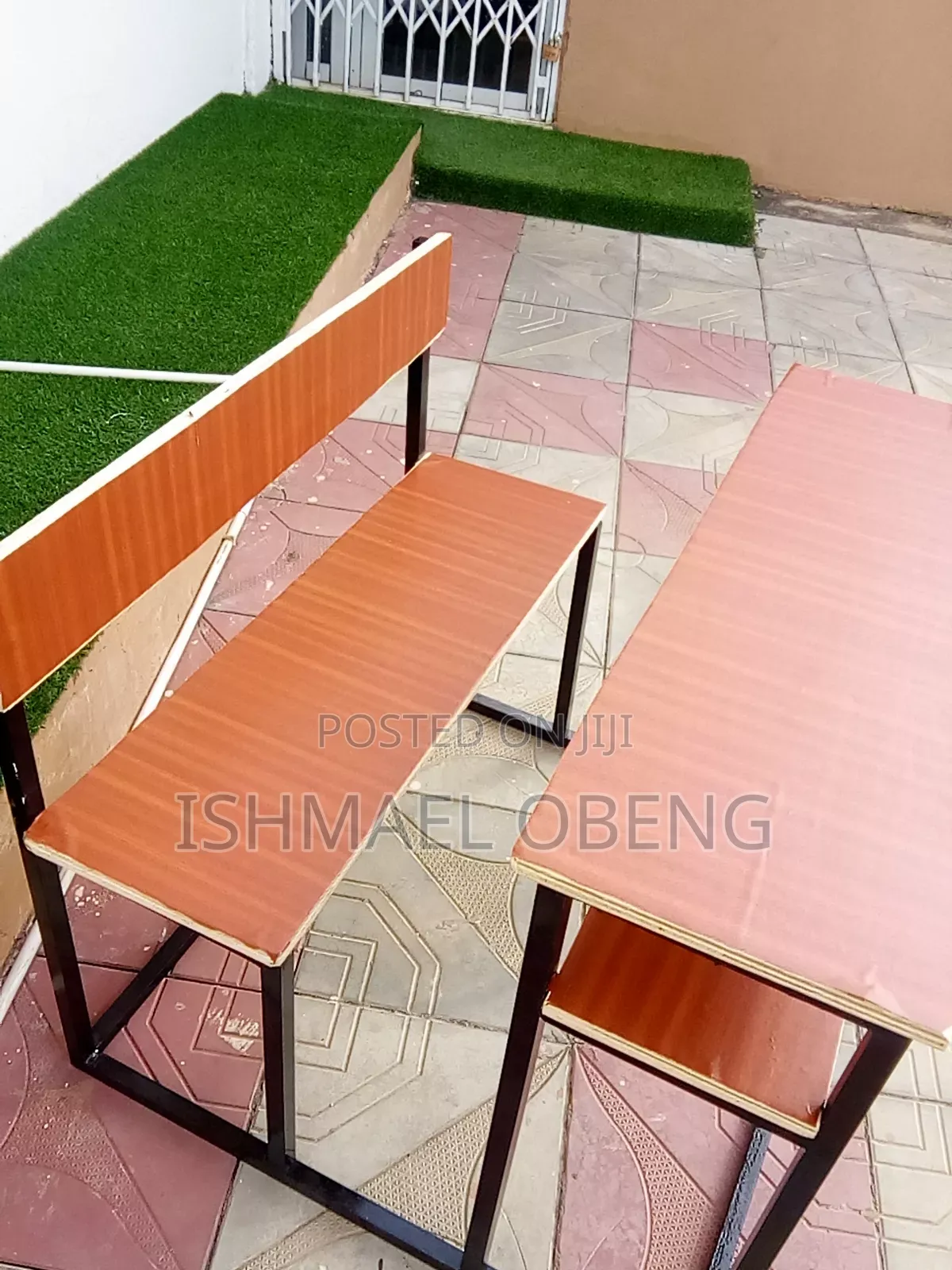 Laminated and Alucobond Students Desk